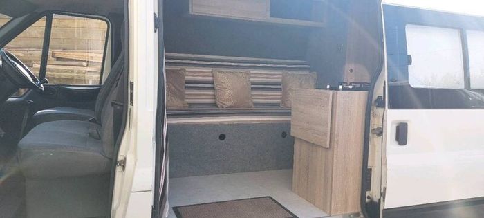 Camper Van