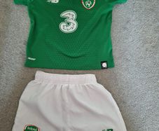 Ireland Football Kit age 18 - 24 months