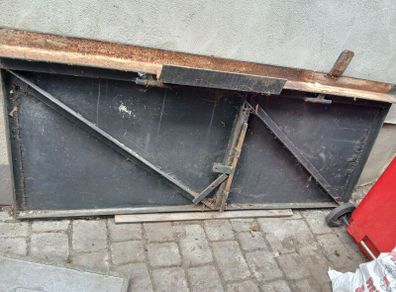 steel gate
