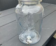 drinks container
