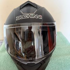 Duchinni helmet