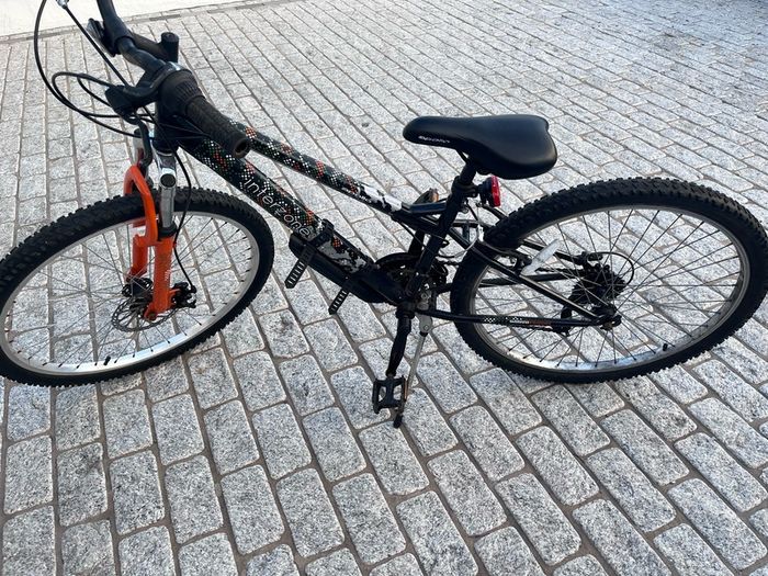24 inch Apollo Bike