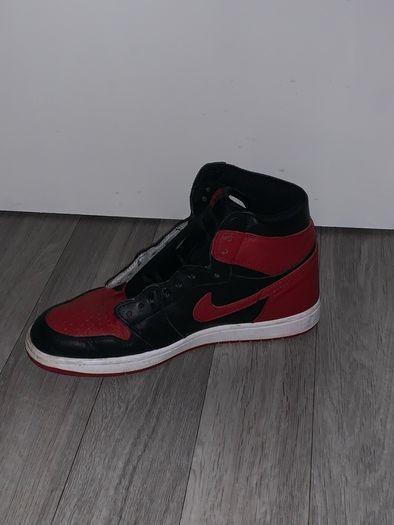 Jordan 1 Retro High Bred Banned (2016) Uk 9.5 Red and black