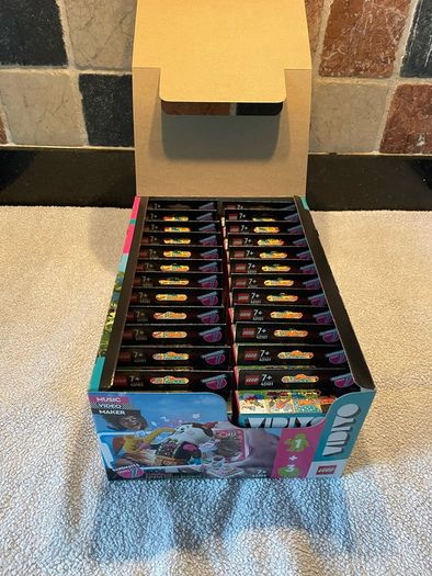 Lego full set of 12 Vidiyo season 1