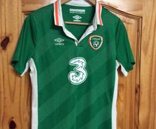 Ireland Football. Official Umbro Youths National Team Home Jersey.Collect In Dublin Or Receive Via Post.