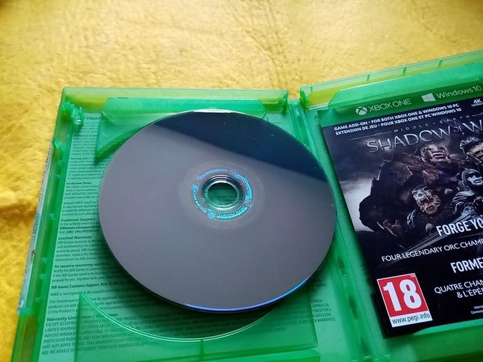 Shadow of war Xbox one Games Original