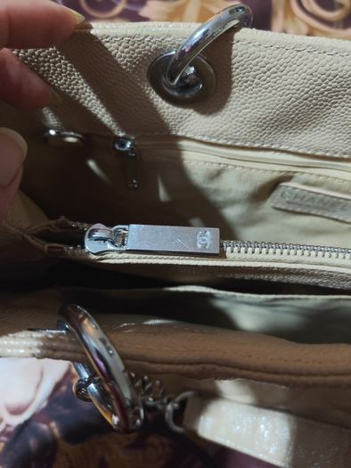 ladies hand bag