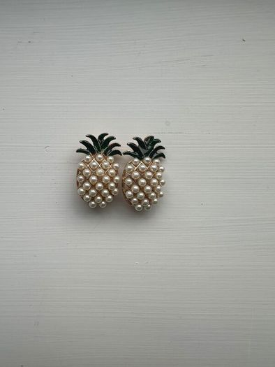 Pineapple Brooche