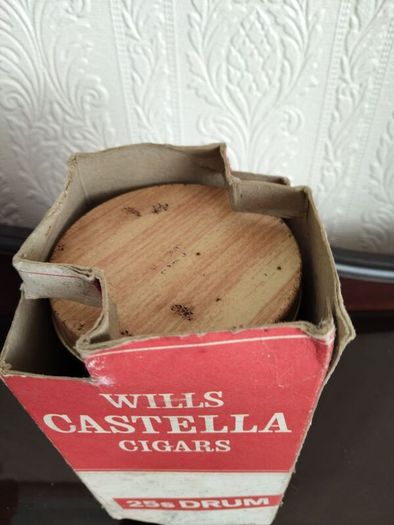 Wills Castella Cigars With Rare Outer Box Pack