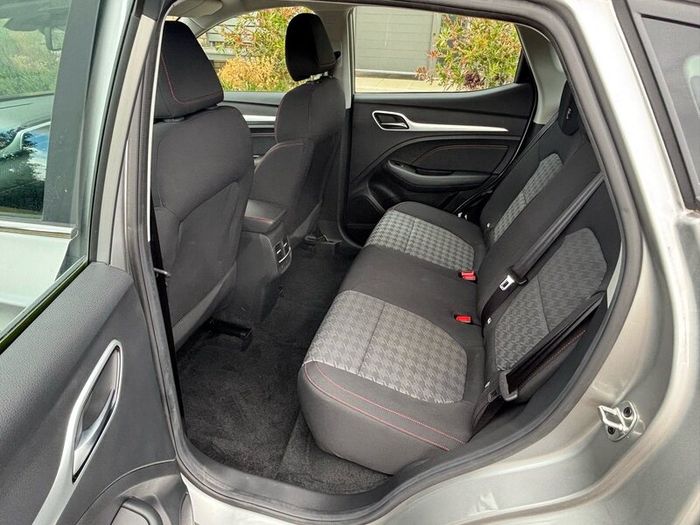 Mg Zs 2024