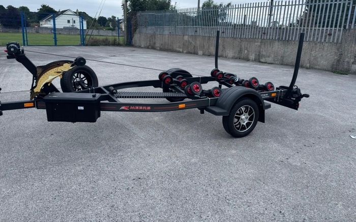 Boat / jetski trailer