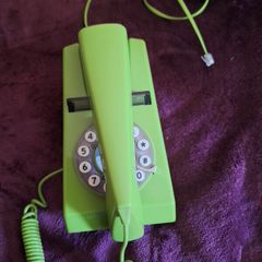 Retro style phone