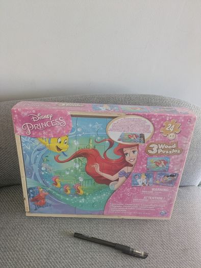 Disney Princess wooden puzzles BRAND NEW