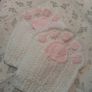Crochet cat paw gloves Image 3