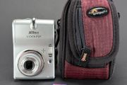 Nikon Coolpix L10 5.0MP Digital Camera