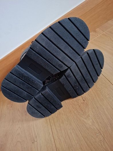 Girls river island boots