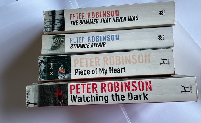 12 x Peter Robinson DCI BANKS crime series no 7 and 13 to 25 or individual