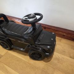 Kids ride-on Mercedes