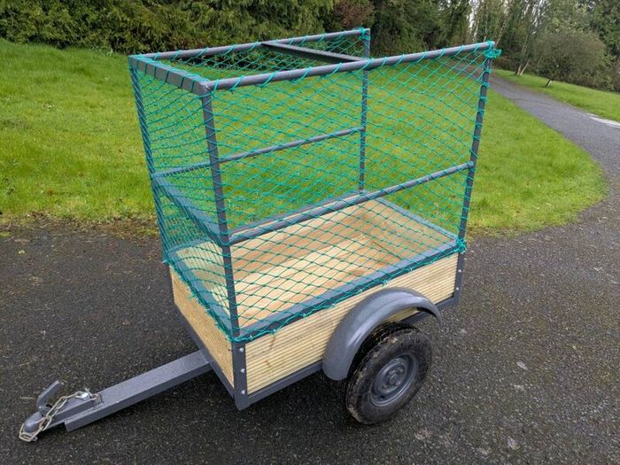 Small trailer ideal for bales/turf/recycling