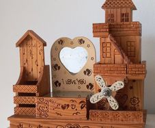 Musical Pen Holder