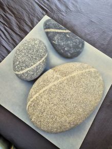 Canvass Picture of Large Pebbles