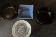 4 Ash Trays