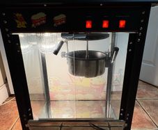 Commercial Popcorn Machine 5kg/hr Black with Heat Lamp
