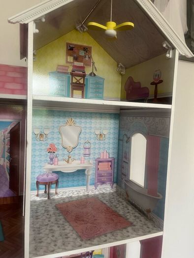 Dolls House