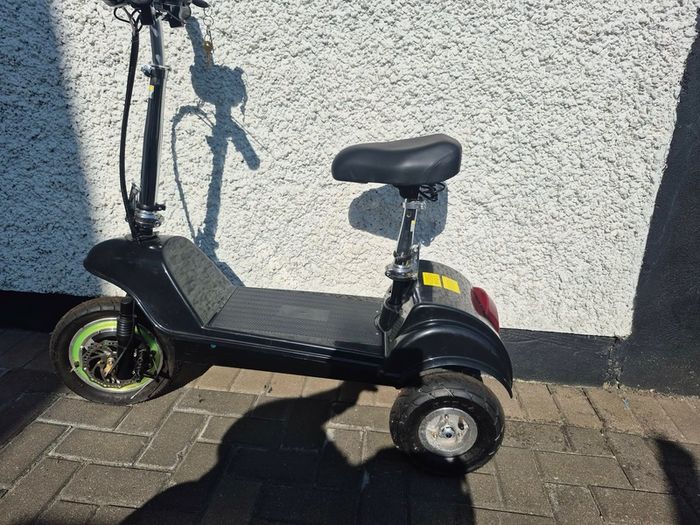 Zipper Mobility scooter