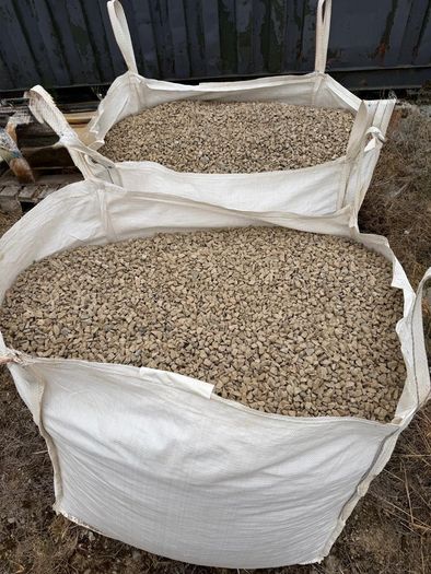 Tonne bags of stone
