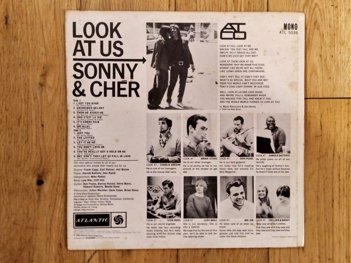 Sonny & Cher. Look at Us.Original P-1965.Atlantic Records.Excellent Cond.First Press