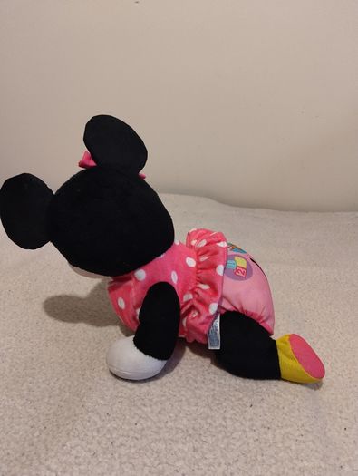 Disney Baby Minnie Mouse Crawl With Me Teddy