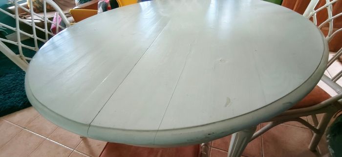 Dinning table & 4 chairs