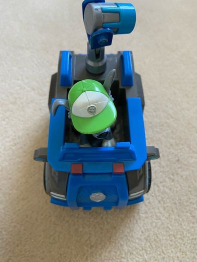 5 paw patrol cars with pups