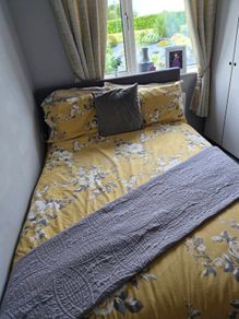 Bed and mattress