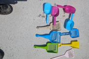 Plastic scoops