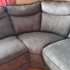 Corner suite