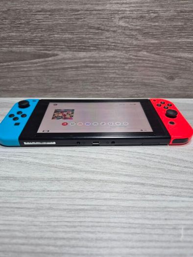 Nintendo Switch V2 32GB Handheld Console With Mix Joy-Cons - Excellent Condition