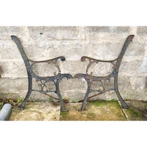Cast Iron Bench Ends KAS1106
