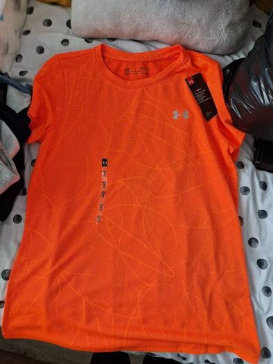 underarmour t shirt