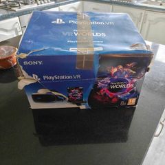 PSVR 1, Need gone, comes with Gran Turismo