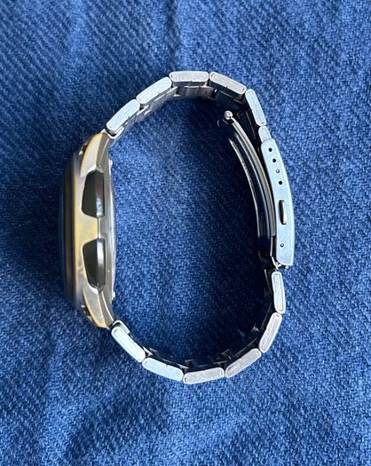 Casio Fishing Gear Illuminator AW-82