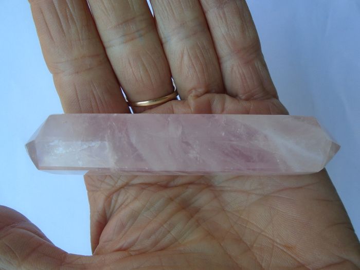 Rose Quartz, Crystals, Gemstones, Double terminated point, Rose Quartz DT point