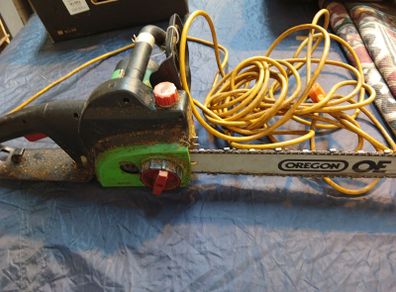 chainsaw