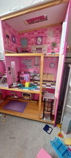 Doll house