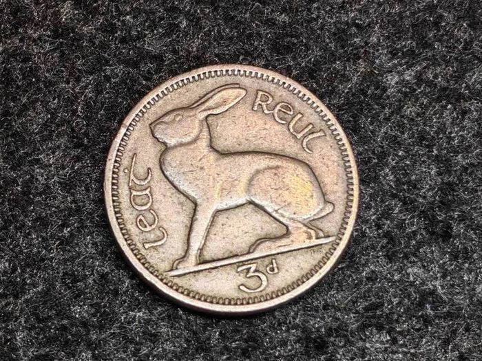 Huge Job Lot 75 Irish Threepence 1942 to 1968