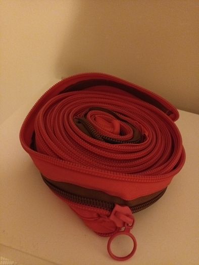 ZIP IT handbag