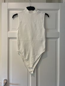 bodysuit  M