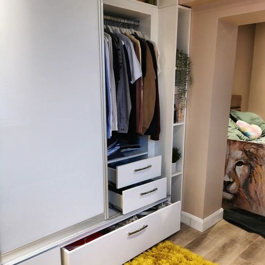 Made to measure Wardrobes