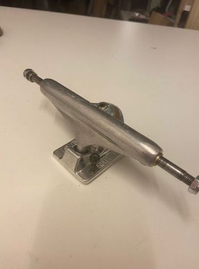 Independent Stage 11 Forged Hollow Silver 144 8.25'' Skateboard Trucks